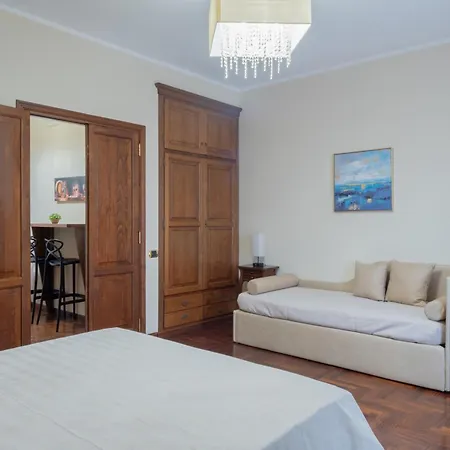 La Piccola Lanterna *